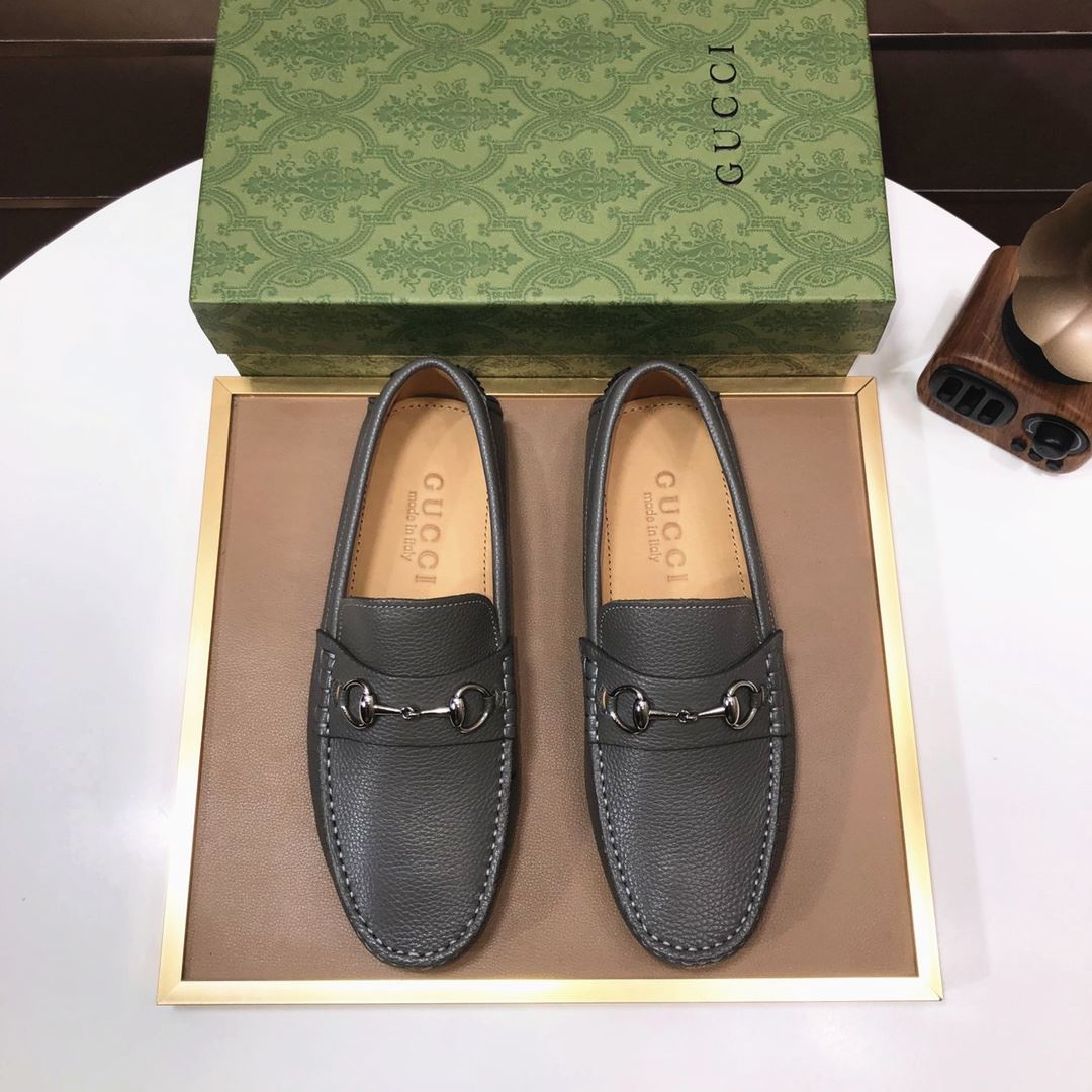 Gucci Low Shoes